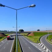 Autostrada A4 - widok zjazdu oraz 4 głównych pasów